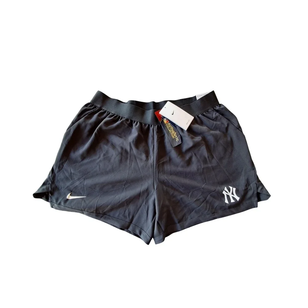 Nike New York Yankees MLB Authentic Collection Dri-FIT Shorts Black Womens L